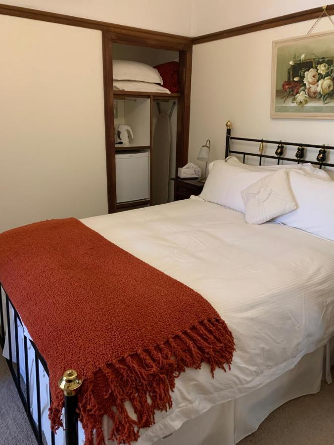 Rosebridge House Bed & Breakfast Adult Retreat Gooseberry Hill Exterior photo