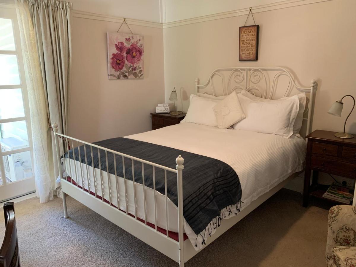 Rosebridge House Bed & Breakfast Adult Retreat Gooseberry Hill Exterior photo