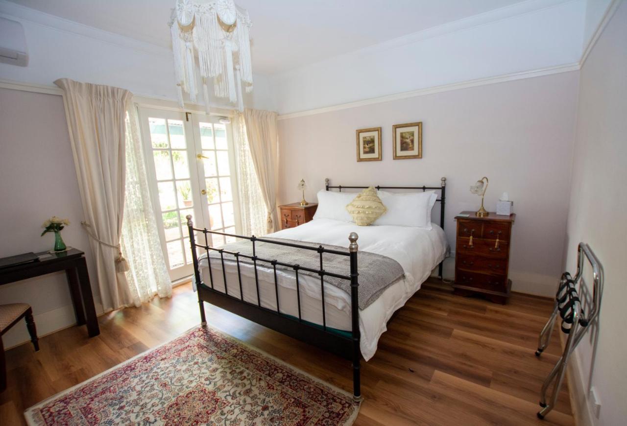 Rosebridge House Bed & Breakfast Adult Retreat Gooseberry Hill Exterior photo