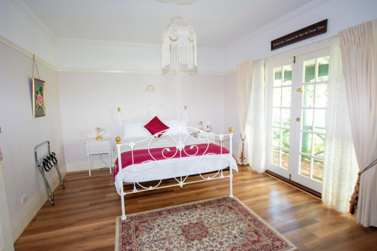 Rosebridge House Bed & Breakfast Adult Retreat Gooseberry Hill Exterior photo