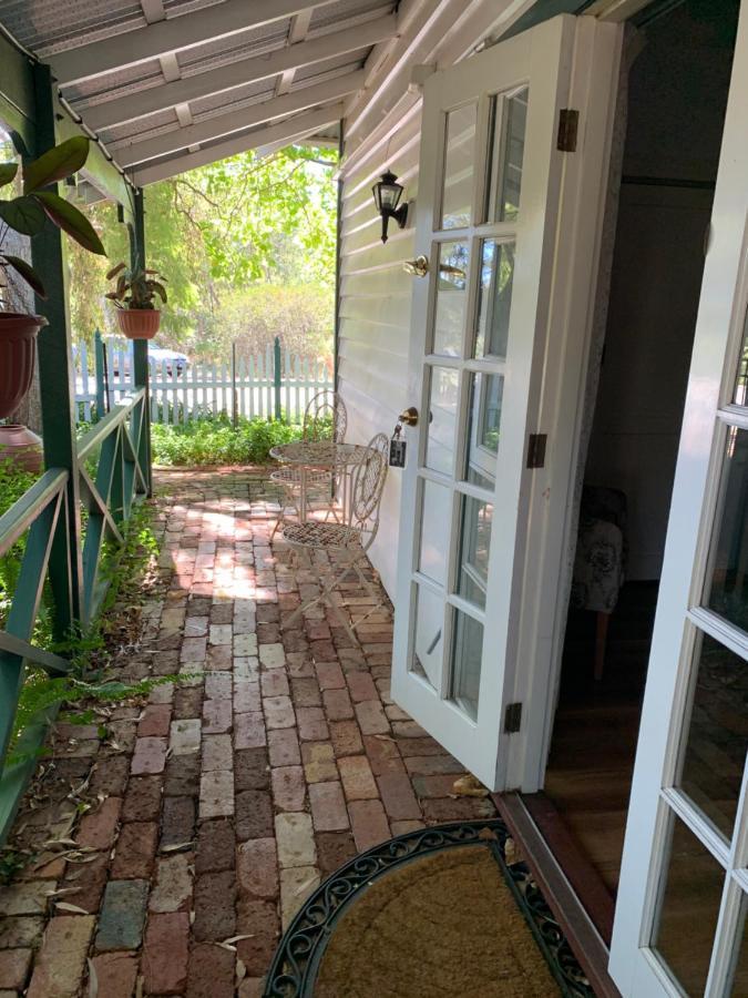 Rosebridge House Bed & Breakfast Adult Retreat Gooseberry Hill Exterior photo